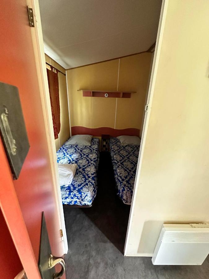 Hotel Les Eychecadous Artigat Exteriér fotografie